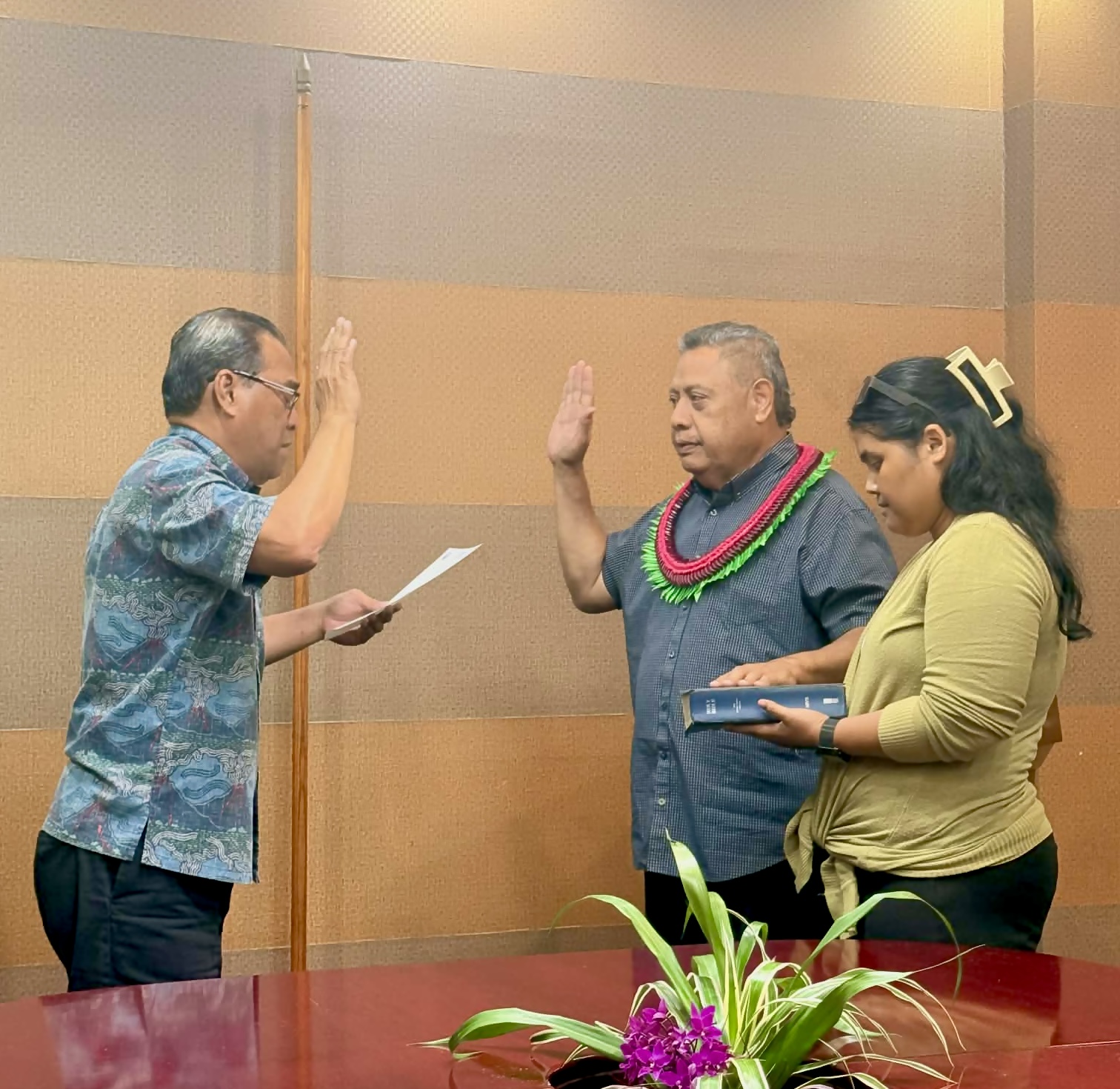 President Simina Administers Oath of Office to Vincent M. Tafileluw, Completing FSM Social Security Board Membership